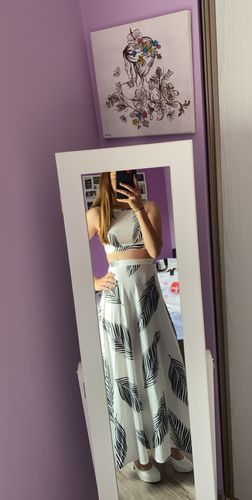 Customer photo review of Ensemble imprimé dos nu sans manches et jupe longue fendue