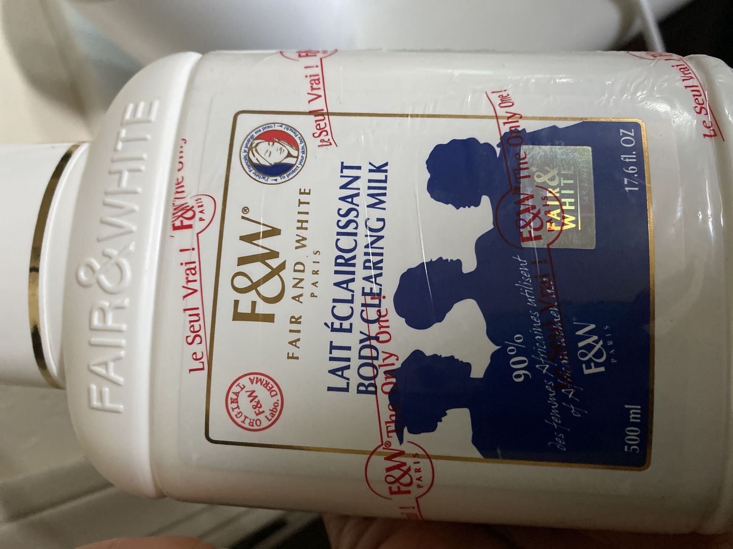 Customer photo review of Fair and White So White Hydra Sweet Moisturizing Body Lotion with Sweet Almond Oil 500ml/ 16.90 fl oz