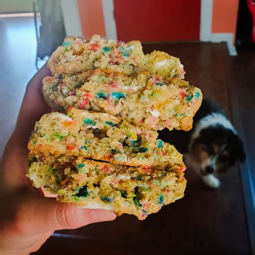 Customer photo review of DELUXE RAINBOW CRUNCHY JIMMIES® SPRINKLES (VEGAN)