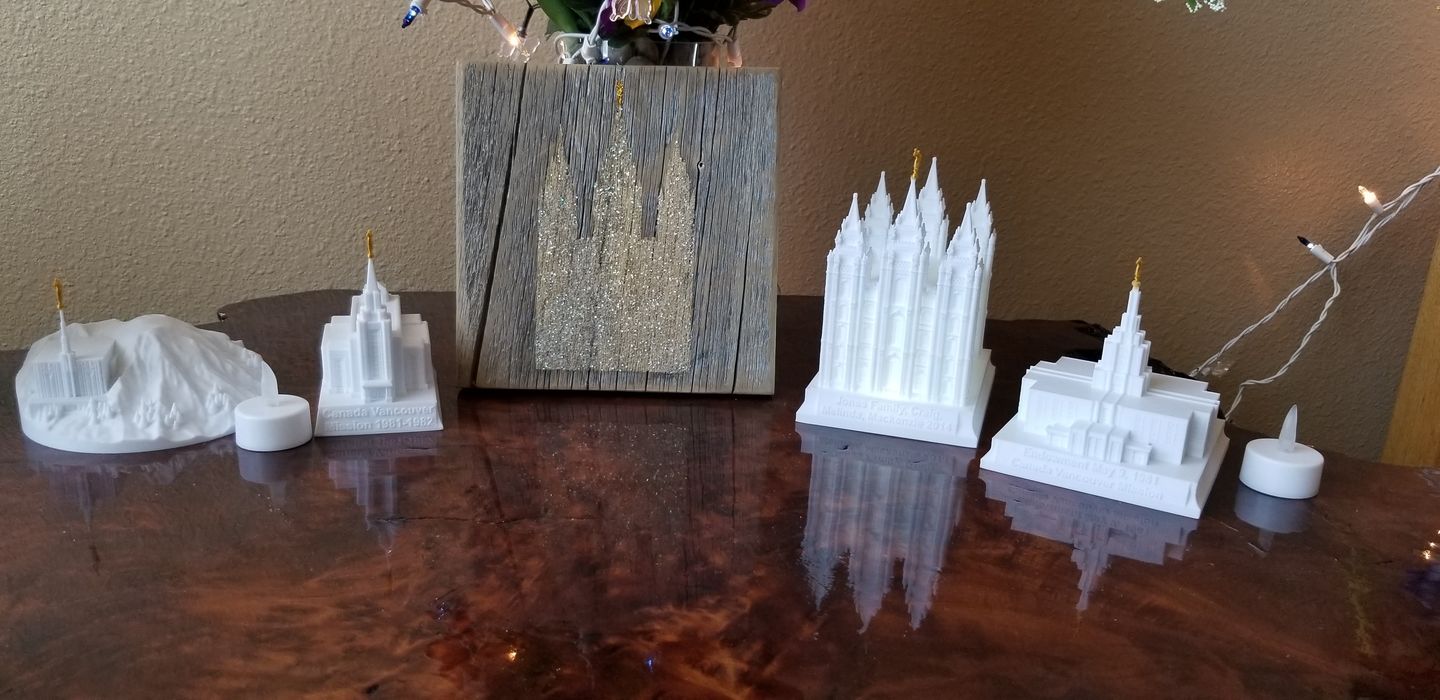 Customer photo review of Salt Lake City Utah Temple Replica Statue