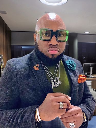 Customer photo review of Nakoru Sunglasses