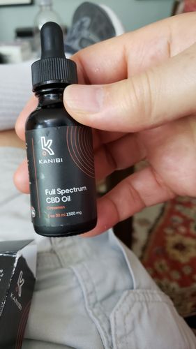 Customer photo review of Full Spectrum CBD Oil Tincture