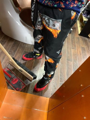 Customer photo review of Ferri Jovin Joggers