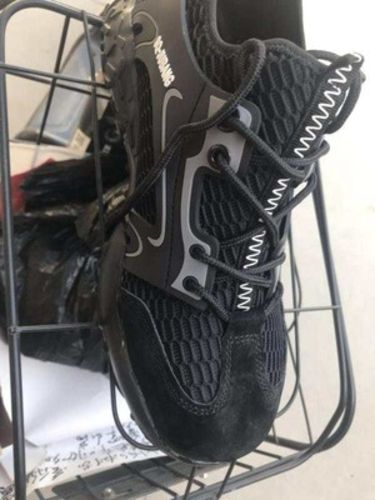 Customer photo review of FansGemacht Schnelltrocknende atmungsaktive Sicherheitsschuhe