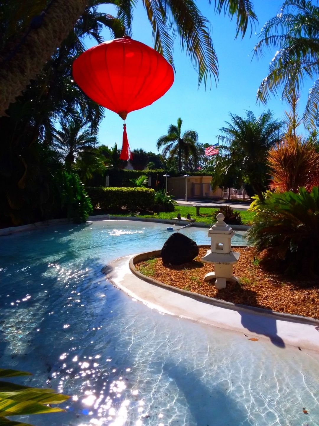 Customer photo review of XXL Large Red Vietnamese Silk Lantern, Diamond Shaped