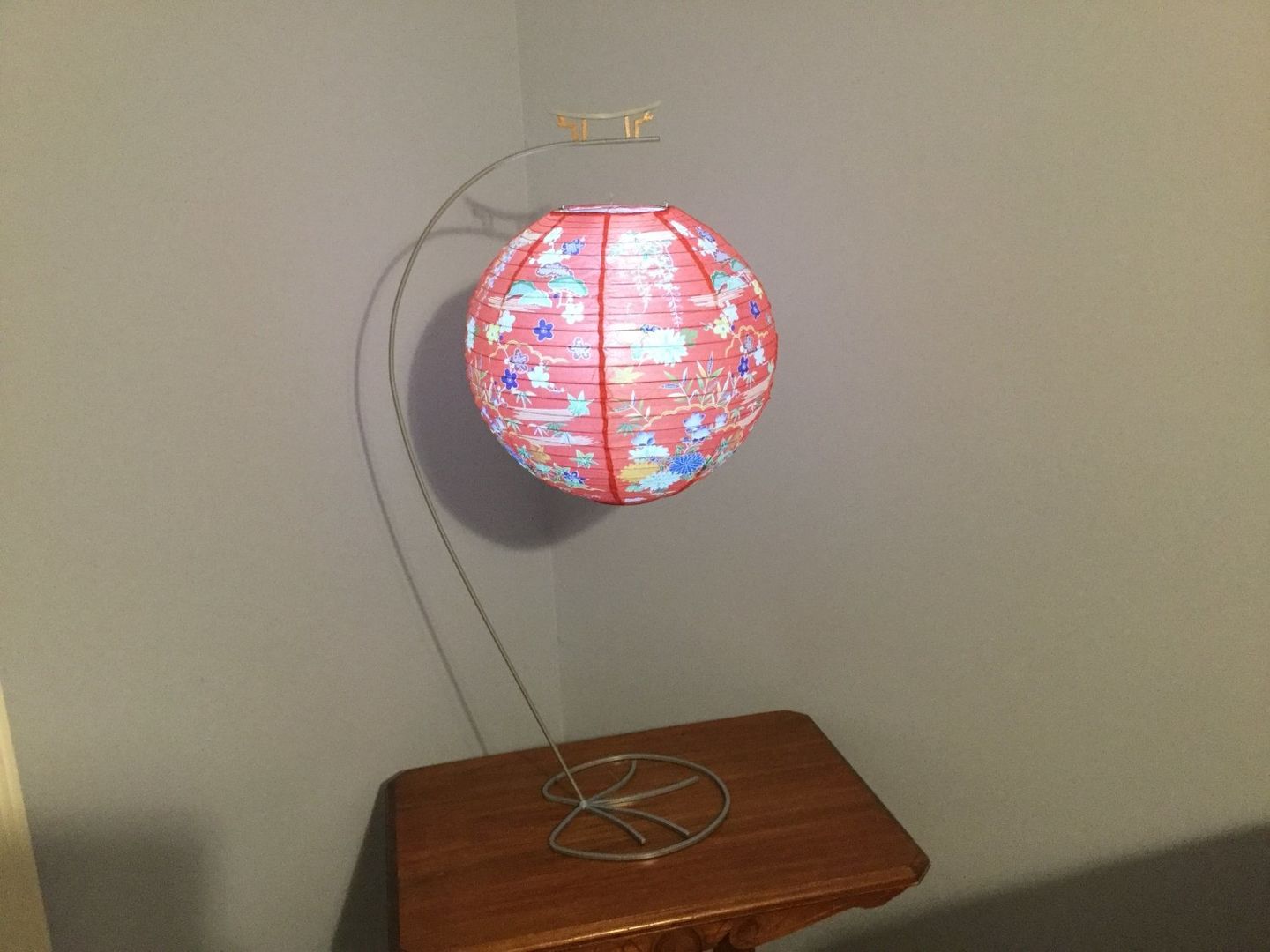 Customer photo review of 3-Pack Kit w/ Remote Control Cool White 12-LED Omni360 Omni-Directional Lantern Light, Hanging / Table Top (Battery Powered)