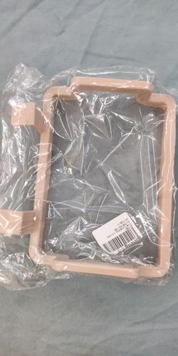 Customer photo review of Plastic trash bag rack portable hanging trash bin trash bag storage rack holder kitchen gadget storage rack