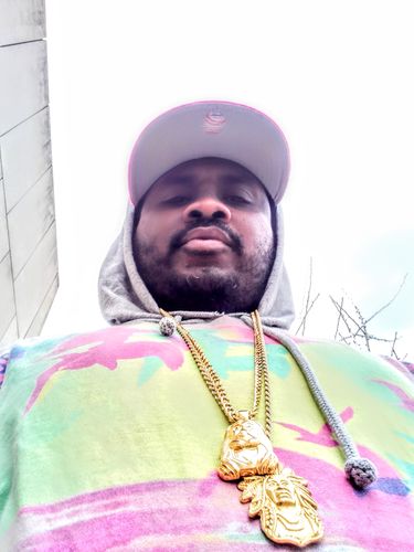 Customer photo review of 5mm 14K Gold IP Stainless Steel Figaro Necklace