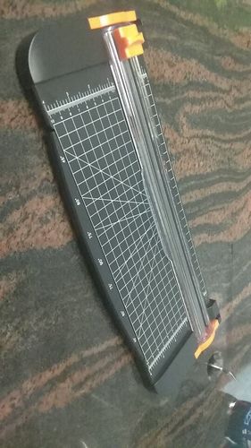 Customer photo review of Heavy Duty Paper Cutter Board Guillotine Machine