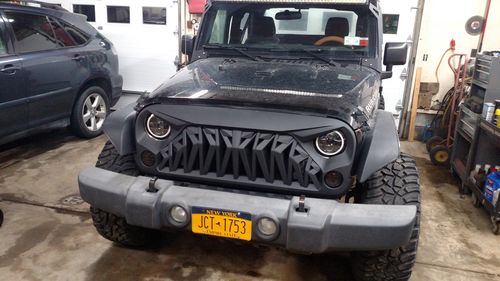 Customer photo review of Halo Headlights & Shark Grille & Smoke Turn Signal Lights Combo for Jeep Wranger JK/ JKU