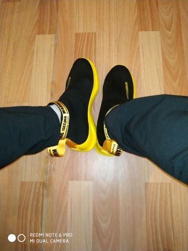 Customer photo review of Leedt Tudor Sneakers