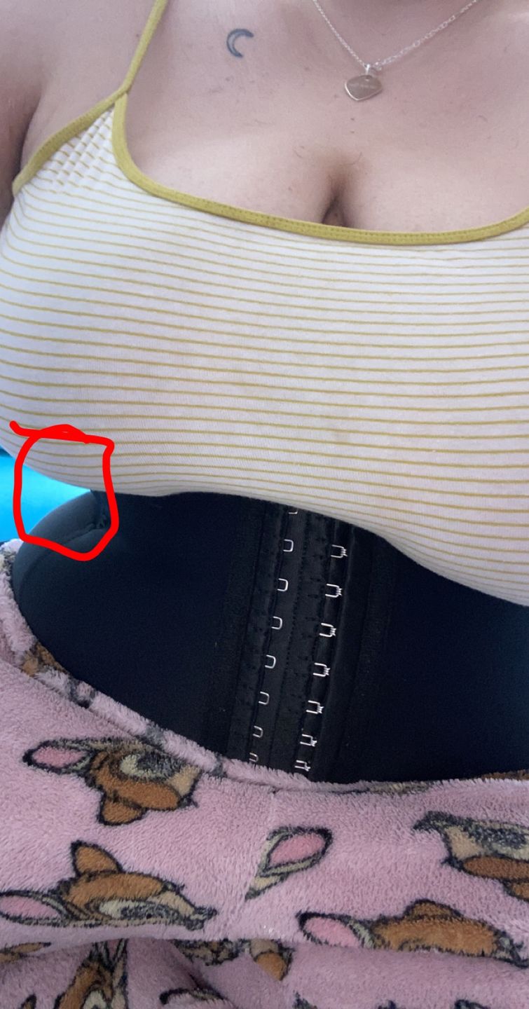 Customer photo review of Latex Waist Trainer