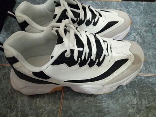 Customer photo review of Baut Lehior Sneakers