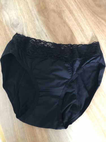 Customer photo review of Culotte Menstruelle Marianne (Lot de 3)