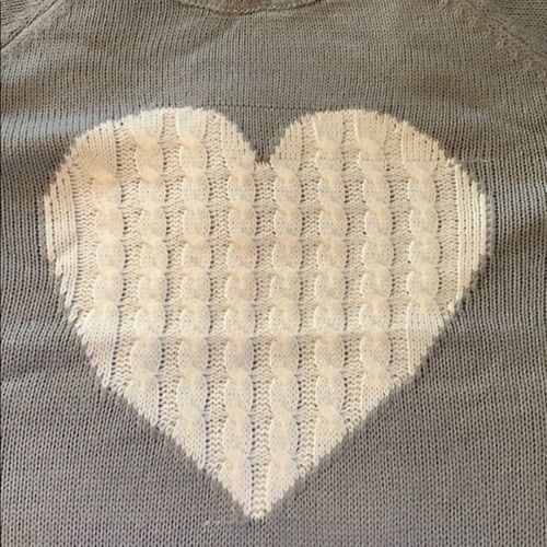Customer photo review of Beriful Heart Shaped Sweater 2 Colors