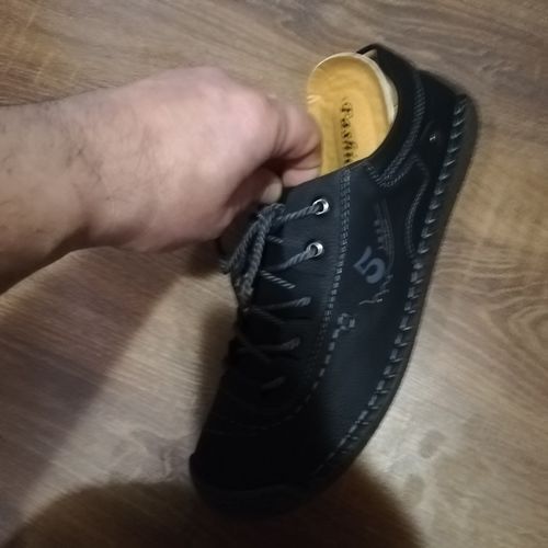 Customer photo review of Dacomfy Men Casual Handmade Outdoor Leather Shoes