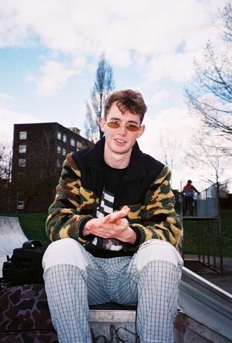 Customer photo review of think pink grey checked trousers s (30"-32")