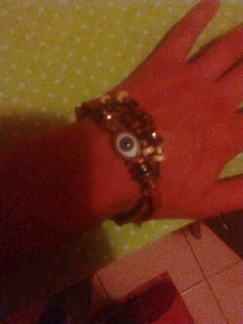 Customer photo review of Anti-jealousy Evil Eye Bracelet