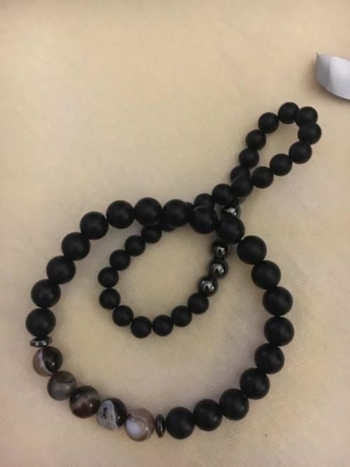 Customer photo review of Balancing Hematite & Agate Bracelet Set