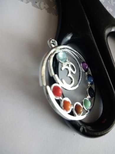 Customer photo review of 7 Chakra Pendant