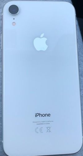 Customer photo review of Apple iPhone XR 64GB White Unlocked Refurbished Excellent