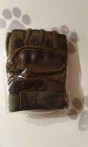 Customer photo review of Outdoor Tactical Military Non-slip Silica Gel Men's Gloves