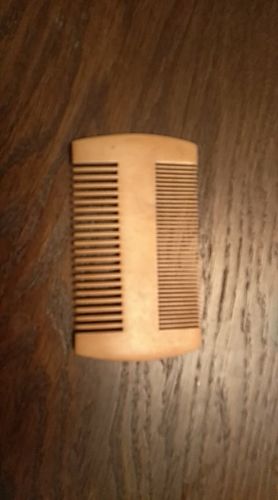 Customer photo review of Sandalwood Beard Comb – Double-Sided Wooden Grooming Comb