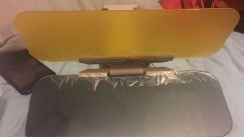 Customer photo review of Dualvizier™ | Nooit meer last van nare lichten