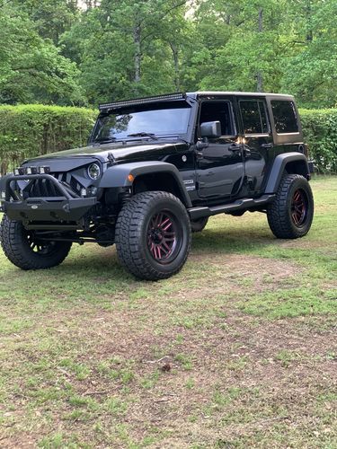 Customer photo review of Gladiator Vader Grille & Halo Headlights Combo (07-18 Wrangler JK)