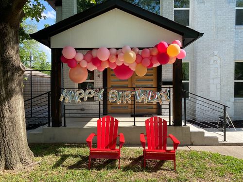 Customer photo review of Create Your Own Color Mix - DIY Balloon Garland Kit