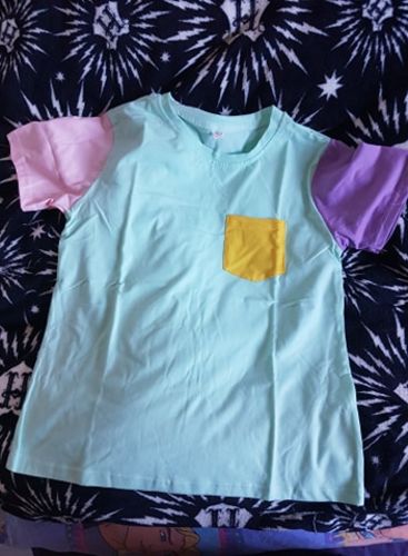 Customer photo review of Tshirt EXO & BTS Pastel Patches™