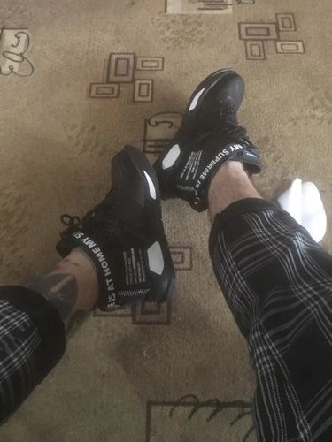 Customer photo review of Umfrey Corsi Sneakers II