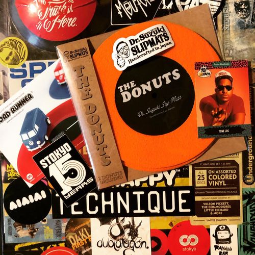 Customer photo review of Dr. Suzuki - The Donuts 7" Slipmat Pair - Orange