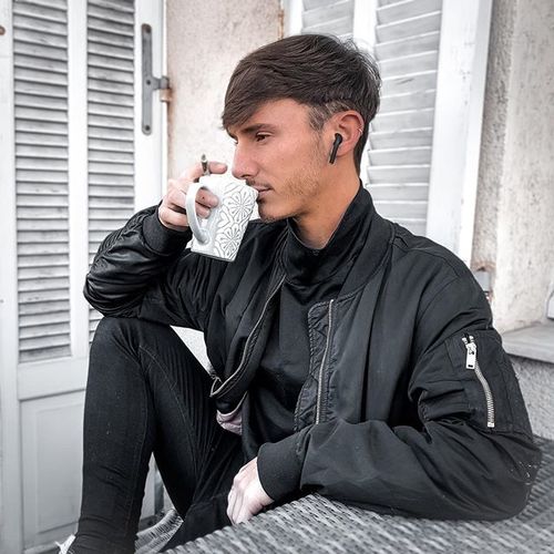 Customer photo review of Black Nova