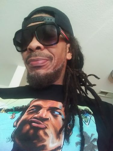 Customer photo review of Gears Sunglasses