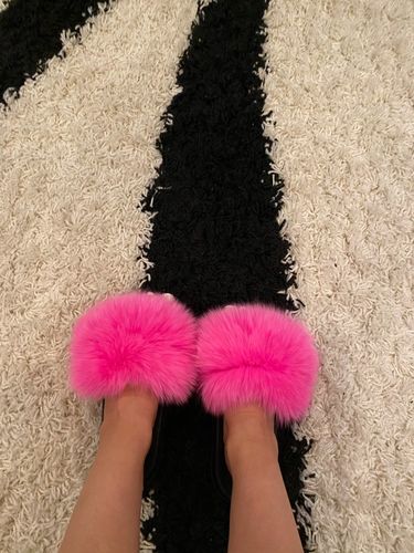 Customer photo review of Kitsune® "Fur Slides"