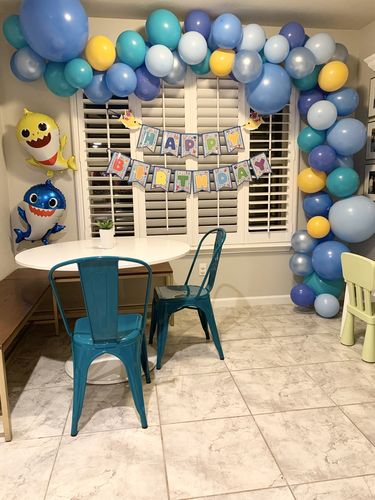 Customer photo review of Baby Shark Balloon Garland Kit