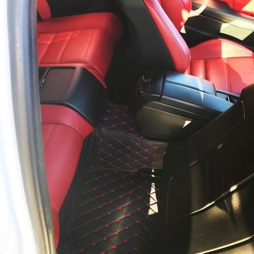 Customer photo review of Autoteppich Schwarz/Rot