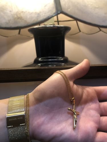 Customer photo review of Crucifix (Gold)
