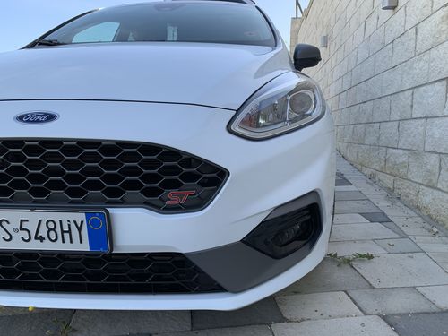 Customer photo review of Fiesta MK8 ST/ST Line Race Style Fog Light Armour