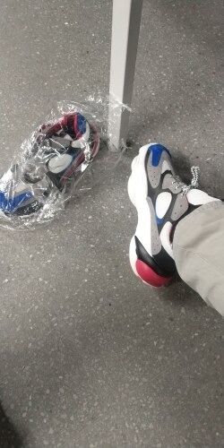 Customer photo review of Krion Harde Sneakers