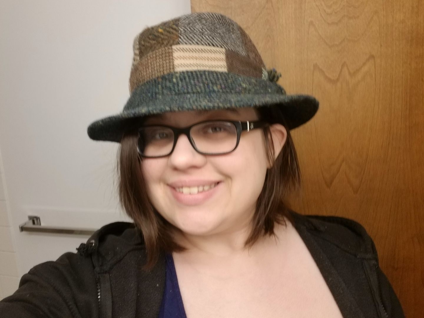 Customer photo review of Walking Hat Patchwork Tweed