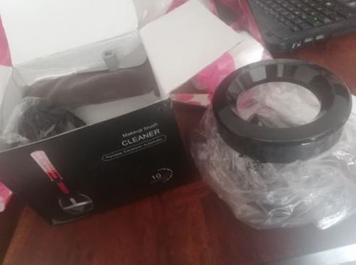 Customer photo review of Premium Make-Up Pinsel Reiniger