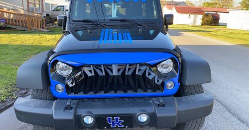 Customer photo review of Shark Grille - Blue & Black (07-18 Wrangler JK/ JKU)