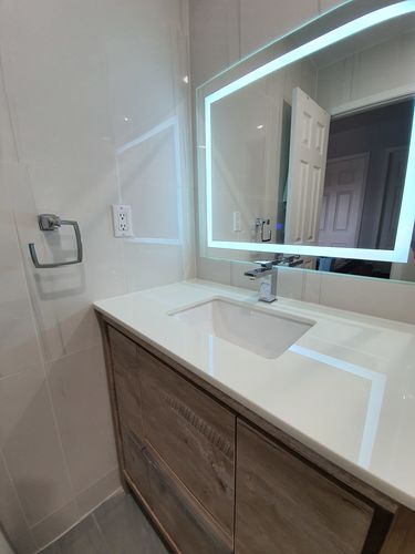 Customer photo review of DOLCE- 36" Nature Wood, Quartz Countertop, Floor Standing Modern Bathroom Vanity