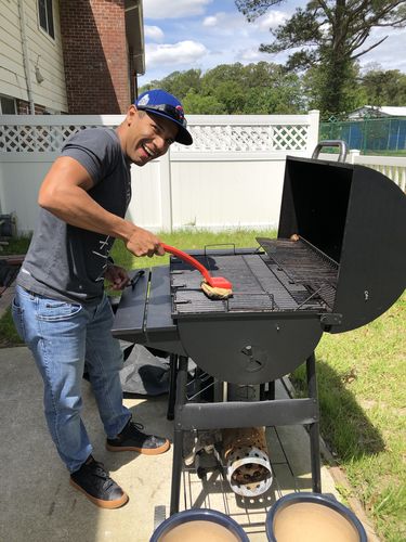 Customer photo review of Just For Me: 1 Brush + 2 Cleaning Heads