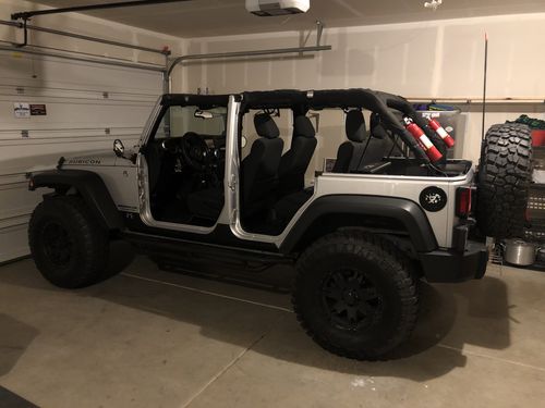 Customer photo review of [PRE-ORDER] Shark Grille - Glossy Black (07-18 Wrangler JK/ JKU)
