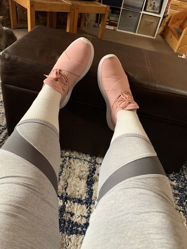 Customer photo review of Knit Elasticband Sneaker - Pink