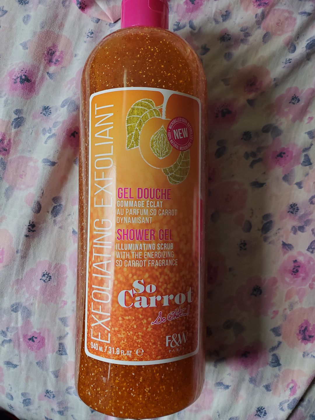 Customer photo review of Fair and White So Carrot Exfoliating Shower Gel 31.78 fl oz