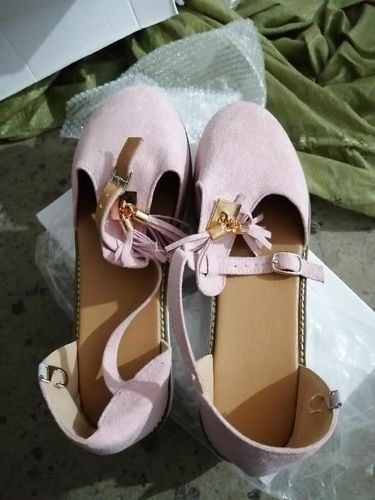 Customer photo review of Dr.Care - Women's Casual Platform Flat Comfort Fringe Shoes